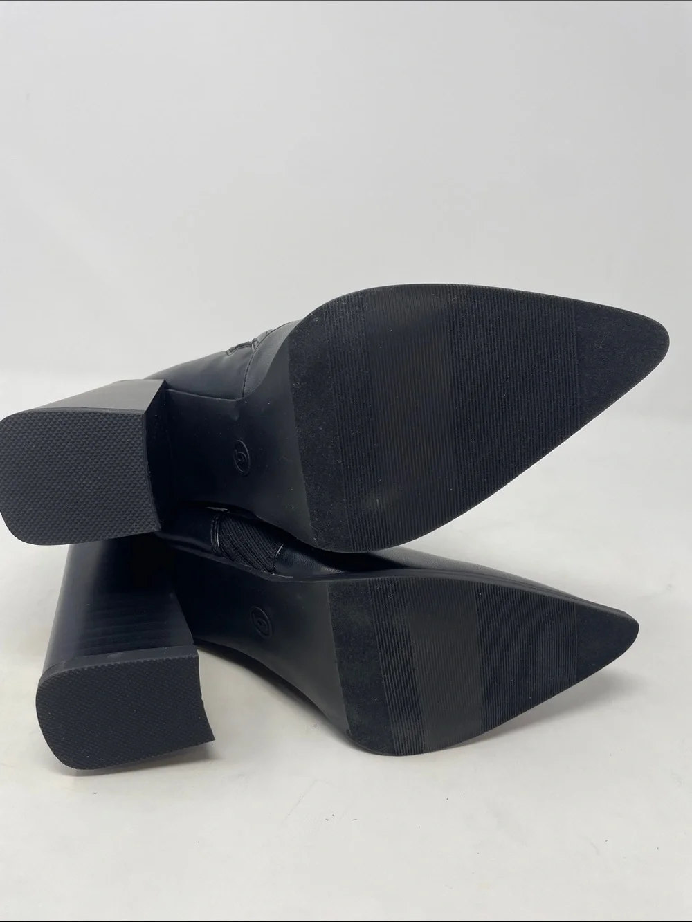 Wild Pair Trinity Black Pointed Toe Ankle Boots Pull-On Knit Booties Sz 6 - NWT - Picture 10 of 12